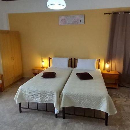 Nikis Apartments 阿齐欧斯·贡多斯 外观 照片